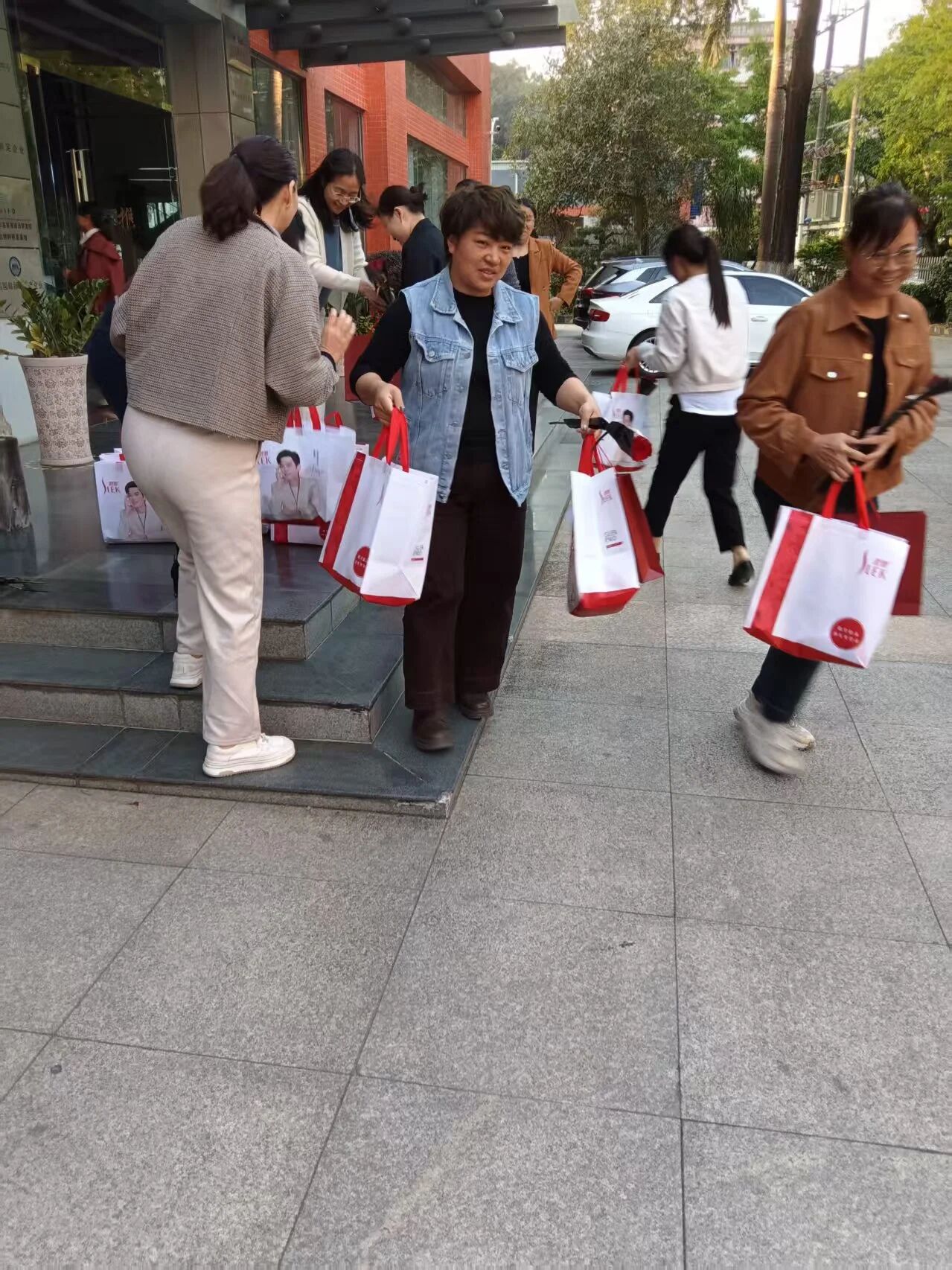 微信图片_20260414080657 微信图片_20260414080657