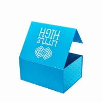 Designer Folding Box & Flat Fold Rigid Box | Custom Clothing Packaging Supplier