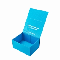 Designer Folding Box & Flat Fold Rigid Box | Custom Clothing Packaging Supplier