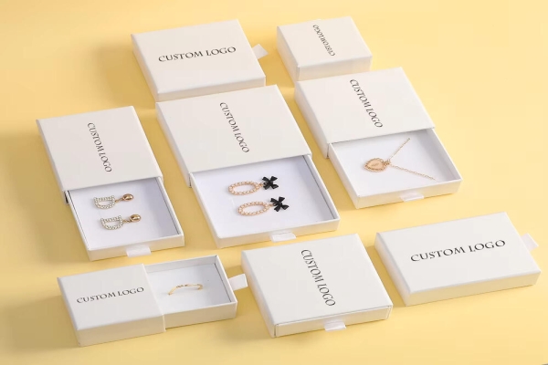Luxury Custom Jewelry Box for Ring Necklace Earring Bracelet Storage and Gift Packaging