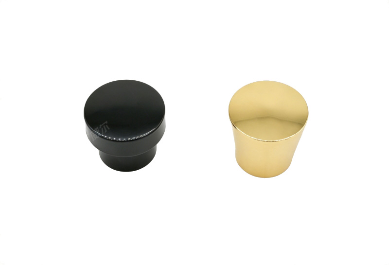 LIQUOR BOTTLE CAP